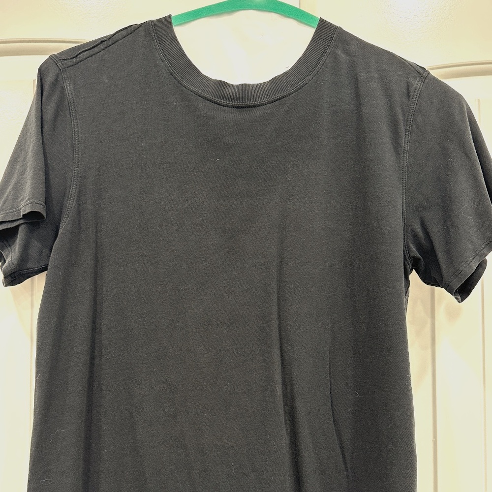 LuLulemon Womens Black T Shirt